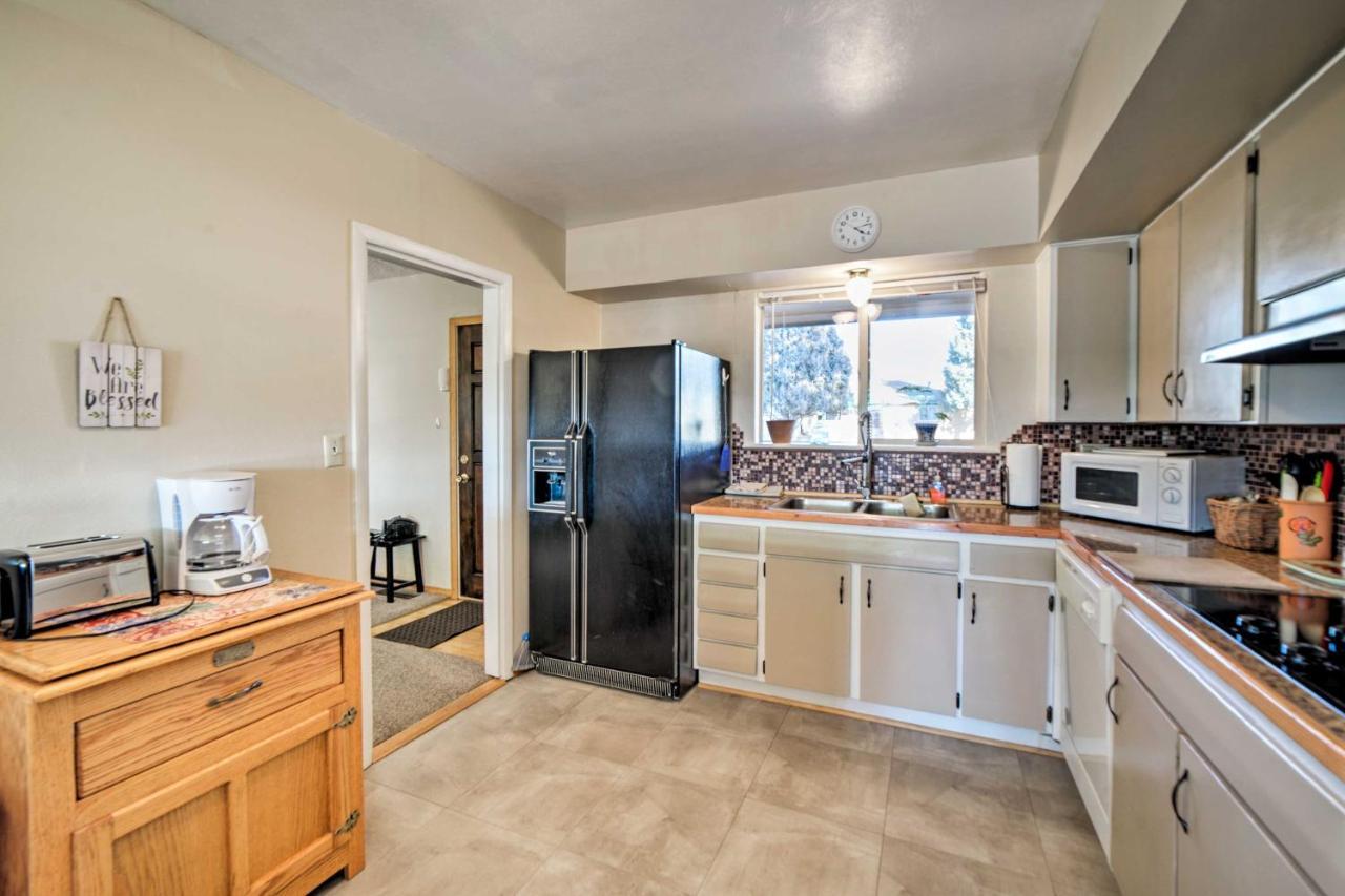 Family-Friendly Cortez Cedar House With Yard! ภายนอก รูปภาพ